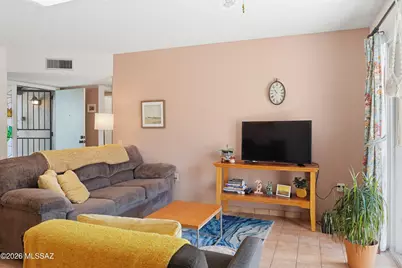 1176 S Alpine Circle, Green Valley, AZ 85614 - Photo 7