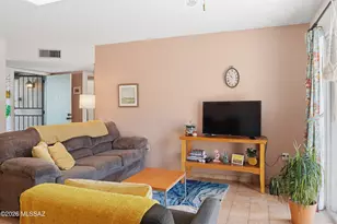 1176 S Alpine Cir, Green Valley, AZ 85614 - Photo 7
