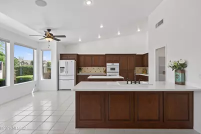 64640 E Drifter Drive, Tucson, AZ 85739 - Photo 15