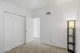 1105 E Garden Loop, Tucson, AZ 85706 - Photo 7