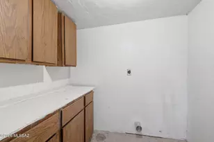 1105 E Garden Loop, Tucson, AZ 85706 - Photo 15