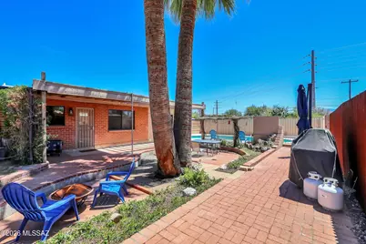 7052 E Baker Street, Tucson, AZ 85710 - Photo 15