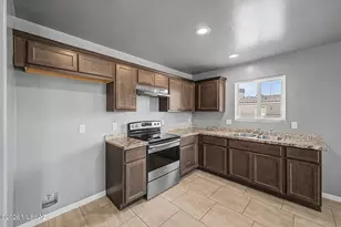 981 W Santa Maria St, Tucson, AZ 85706 - Photo 9