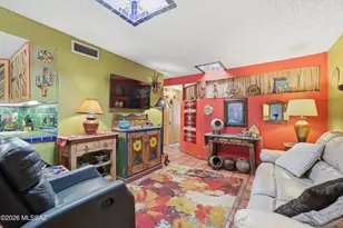 146 W Calle Del Ano, Green Valley, AZ 85614 - Photo 3