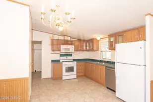 5538 E Hermans Rd, Tucson, AZ 85756 - Photo 11