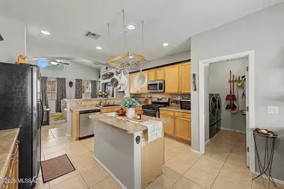 5503 W Carriage Drive, Tucson, AZ 85742 - Photo 13