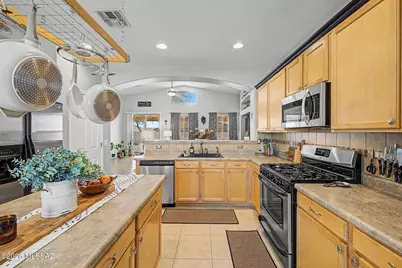 5503 W Carriage Drive, Tucson, AZ 85742 - Photo 15