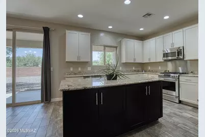 9769 N Hebden Way, Marana, AZ 85653 - Photo 9