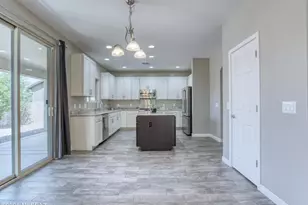 9769 N Hebden Way, Marana, AZ 85653 - Photo 7