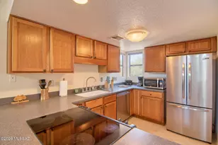 5051 N Sabino Canyon Rd, Tucson, AZ 85750 - Photo 9