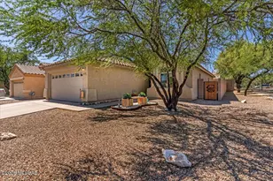 10558 E Geyer Willow Rd, Tucson, AZ 85747 - Photo 3