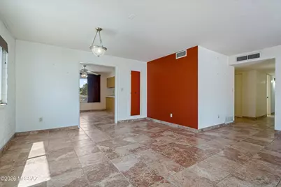 9327 E Hermosa Hills Drive, Tucson, AZ 85710 - Photo 11