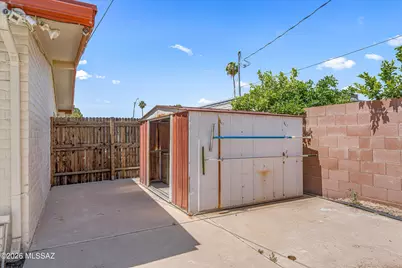 9327 E Hermosa Hills Drive, Tucson, AZ 85710 - Photo 35