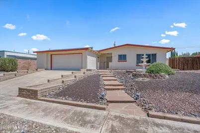9327 E Hermosa Hills Drive, Tucson, AZ 85710 - Photo 1