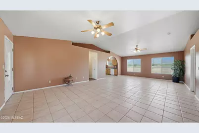 8011 E Chukar Valley Drive, Hereford, AZ 85615 - Photo 5