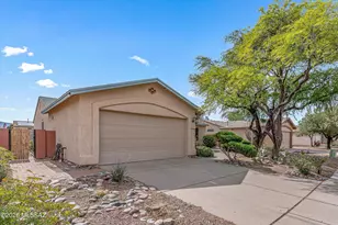 7983 S Teaberry Ave, Tucson, AZ 85747 - Photo 3
