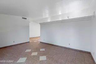 7983 S Teaberry Ave, Tucson, AZ 85747 - Photo 5