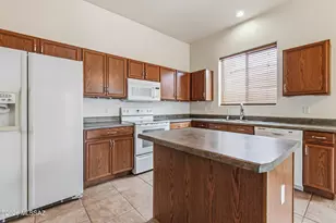 651 S Painted River Way, Vail, AZ 85641 - Photo 19