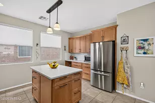 10810 E Orchid Cactus Ln, Tucson, AZ 85747 - Photo 9