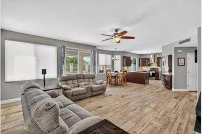 12885 N Pioneer Way, Tucson, AZ 85755 - Photo 15