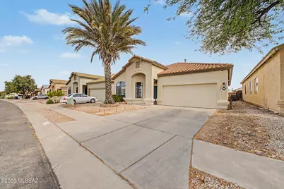 10007 E Via Del Fandango, Tucson, AZ 85747 - Photo 3