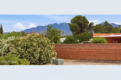1376 S Desert Meadows Circle, Green Valley, AZ 85614 - Photo 25