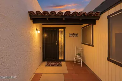 1376 S Desert Meadows Circle, Green Valley, AZ 85614 - Photo 3