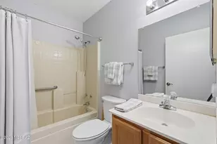 1376 S Desert Meadows Cir, Green Valley, AZ 85614 - Photo 25