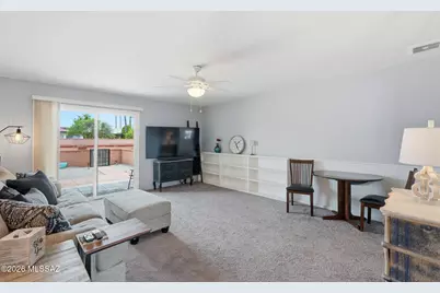 1376 S Desert Meadows Circle, Green Valley, AZ 85614 - Photo 7