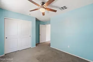 9150 N Wagon Spoke Ct, Oro Valley, AZ 85742 - Photo 11