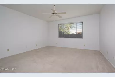 529 E Wagon Bluff Drive, Tucson, AZ 85704 - Photo 33