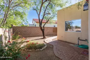 529 E Wagon Bluff Dr, Tucson, AZ 85704 - Photo 11