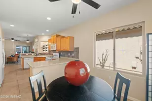 649 W Calle Media Luz, Sahuarita, AZ 85629 - Photo 9