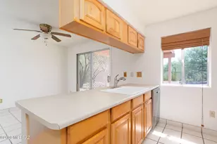 1721 S Kevin Dr, Tucson, AZ 85748 - Photo 5