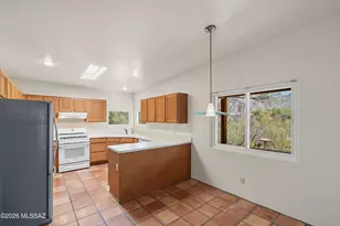 4972 N Siesta Dr, Tucson, AZ 85750 - Photo 5
