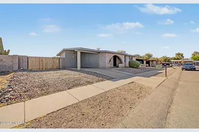 7441 N Patriot Drive, Tucson, AZ 85741 - Photo 11