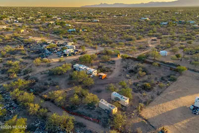 11155 S Brandywine Lane, Tucson, AZ 85736 - Photo 9