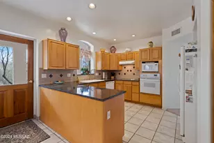 12220 East 5th Street, Tucson, AZ 85748 - Photo 5