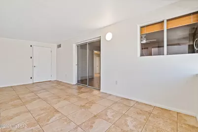 9460 E Pikes Peak Drive, Tucson, AZ 85710 - Photo 29
