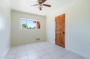 1262 W La Osa Dr, Tucson, AZ 85705 - Photo 11