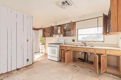 5951 N Chaparral Road, Tucson, AZ 85743 - Photo 9