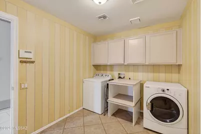 10142 N Bighorn Butte Drive, Tucson, AZ 85737 - Photo 15