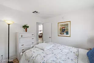 8925 E Alderpoint Way, Tucson, AZ 85730 - Photo 15