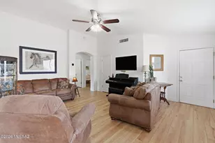 8925 E Alderpoint Way, Tucson, AZ 85730 - Photo 3