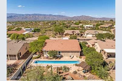 10758 E Mica Meadow Drive, Tucson, AZ 85748 - Photo 5