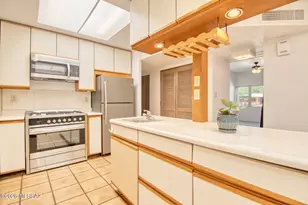 6245 E Sunny Dr, Tucson, AZ 85712 - Photo 9
