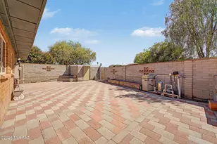 7652 E Logan Pl, Tucson, AZ 85730 - Photo 39