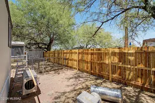 2840 W Palm Vista St, Tucson, AZ 85705 - Photo 25