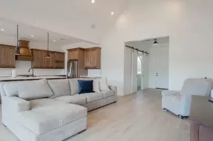 4831 W Pearce Rd, Other, AZ 85338 - Photo 13