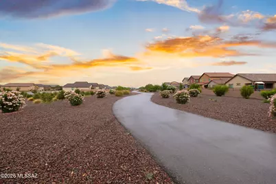 10419 W Guildford Lane, Marana, AZ 85653 - Photo 37
